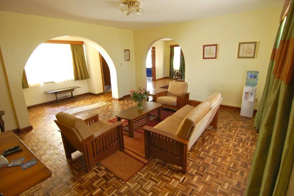 Tara Suites Nairobi Exteriör bild
